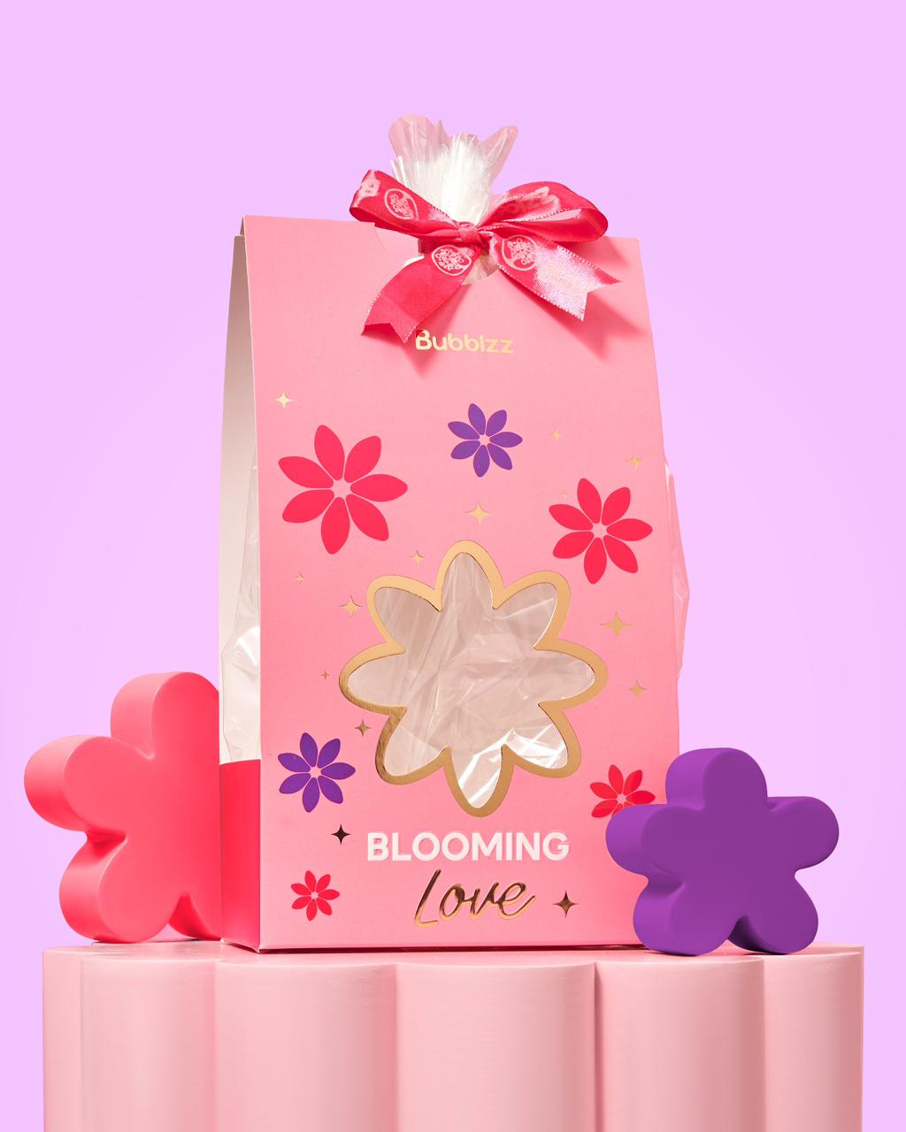 Create your own blooming love bag